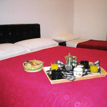 Luxury In 3* ローマ