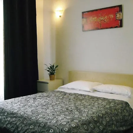 Luxury In 3*