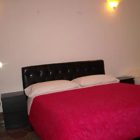 Luxury In 3* ローマ