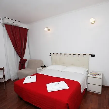 Luxury In Rome