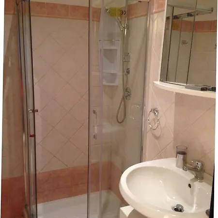 Luxury In Guest house 3*